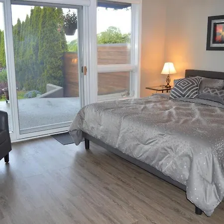 1-Bedroom Seaview Guesthouse On Seattle Luxury Estate With Views Of Olympic Mountains Exterior foto