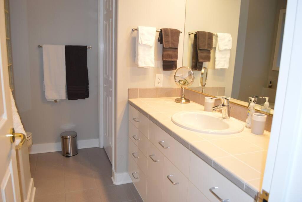 Appartement 1-bedroom Seaview On Luxury Estate With Views Of Olympic Mountains Seattle