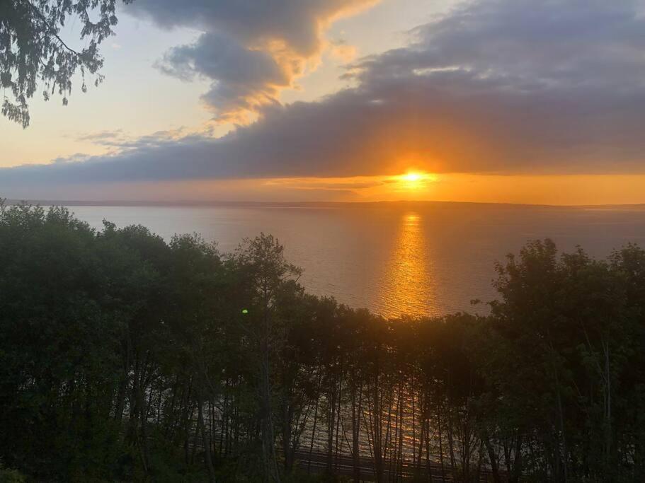 Appartement 1-bedroom Seaview On Luxury Estate With Views Of Olympic Mountains